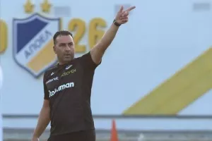 Δείχνει ο Σωφρόνης!
