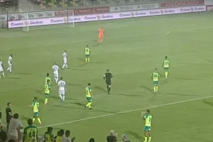 Πέναλτι μέσα από On-field review