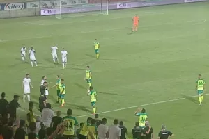 Πέναλτι μέσα από On-field review