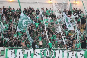 Εντυπωσιακή υποδοχή από τη Θύρα 9 (βίντεο/φώτος)