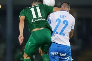 Άντεξε με 10 και "τρίποντο" με Γιάνγκα! (Φώτος)