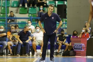 ΟΠΑΠ Νεόφυτος Χανδριώτης/Ήττα στο τελευταίο ο Ολυμπιακός (φώτος)
