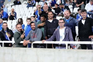 Με το αριστερό... η επιστροφή (Φώτος)