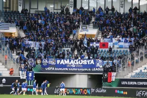 Οι Ανορθωσιάτες στην "Ghelamco Arena"/ΦΩΤΟΣ