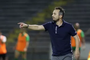 Συμβιβάστηκαν οι "νεοφώτιστοι"! (φώτος)