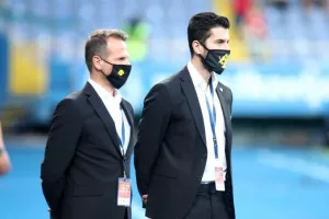 «Παράθυρο» για αριστερό μπακ