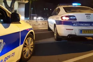 Κουκουλοφόροι επιτέθηκαν σε οπαδούς της ΑΕΛ - Δυο σοβαρά τραυματίες