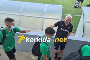 "Υποδέχθηκε" τους παίκτες με "γροθιά" ο Μπεργκ! 