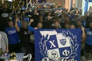Γεμίζει κι' αλλο αεροπλάνο για Βέλγιο! (Μαχητές - Χριστάκης Φωτίου)