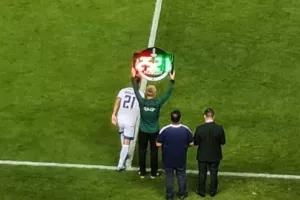 Η επιστροφή του Μπουσουλάζιτς! 