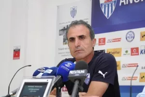 Κασσιανός: "Η Ανόρθωση μπορεί να παλέψει και για την πρόκριση-Ο κόσμος θα σπρώξει την ομάδα"