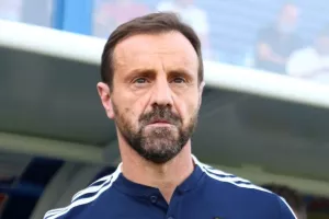 Μάντζιος: "Μας ενόχλησε όλους στην ομάδα η ισοπεδωτική κριτική"