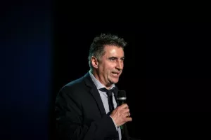 Ζαγοράκης: "Παραιτούμαι/Δεν υπάρχουν καλοί και κακοί, υπάρχουν μόνο ένοχοι"