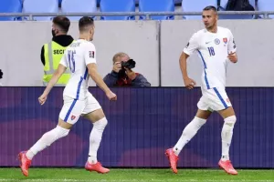 ΦΩΤΟΡΕΠΟΡΤΑΖ από το Národný futbalový štadión