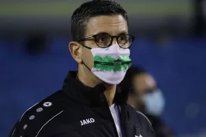 Κρίστοφερ για Μίκη