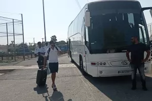Στο γήπεδο για το... ιστορικό (φώτος)