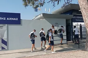 Στο γήπεδο για το... ιστορικό (φώτος)