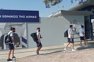 Στο γήπεδο για το... ιστορικό (φώτος)