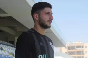 Με την τρίτη εμφάνιση…