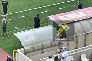 Μέσα ο Σωφρόνης, χειροκρότημα οι ΑΠΟΕΛίστες