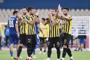 AEK: Μικρό πρόβλημα με Τζαβέλλα, «παίζει» ο Σβάρνας για Παναιτωλικό