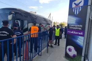 (Φώτος/Βίντεο) Στο "Παπαδόπουλος" το ΑΠΟΕΛ