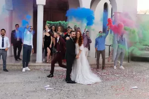 Γάμος... με ατμόσφαιρα/Απόλλων