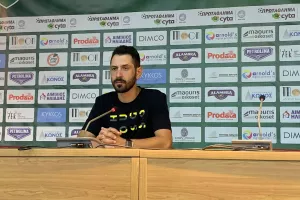 Πετράκης: "Βάλαμε πολλά προβλήματα στον αντίπαλο"/Τι είπε για Γουακάσο