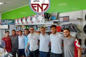 Επιστράτευση...και στο πλύσιμο!