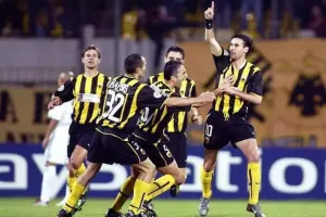 Νίκος Κωστένογλου (2002) 