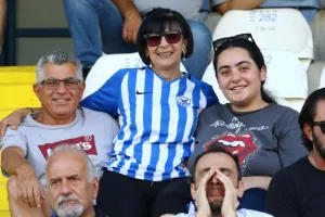 Λάουρα/ΑΝΟ 