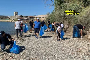 Η Κίτρινη Γραμμή Βοήθειας και οι Save Your Hood καθάρισαν την ακτογραμμή της Λεμεσού!
