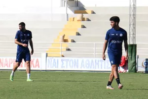 Μετρά αντίστροφα για ΑΠΟΕΛ (φώτος)