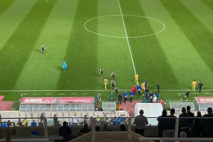 ΒΙΝΤΕΟ/Οι ΑΠΟΕΛίστες αποδοκίμασαν έντονα τον Χριστοδούλου