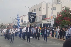 Η Ομόνοια Αραδίππου στην παρέλαση της 28ης Οκτωβρίου (φώτος)