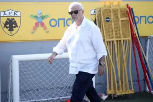 Ο Μελισσανίδης παρουσίασε Γιαννίκη