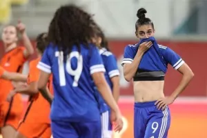 Βαριά ήττα για την Εθνική μας στη Λάρνακα (φώτος)