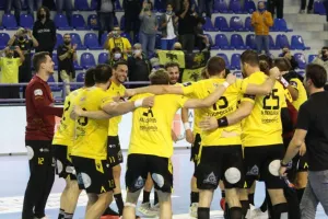 ΑΕΚΑΡΑ στη Γαλλία! 