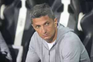 Λουτσέσκου: «O Μιτρίτσα είναι εξαιρετικός, μαθαίνει γρήγορα»
