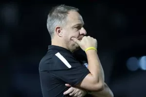 Απόλλων/Προβληματίζει η... 4η φορά σε 7 αγώνες