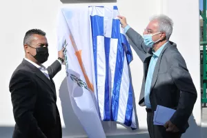 Τζον Χριστοδούλου με Π.Προδρόμου/Εγκαίνια και... καλαθιές!