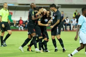 Ανατροπή από αέρος με… ρεσιτάλ Ντιούφ! (φώτος)