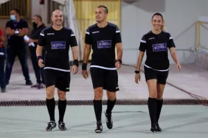 Ανατροπή από αέρος με… ρεσιτάλ Ντιούφ! (φώτος)