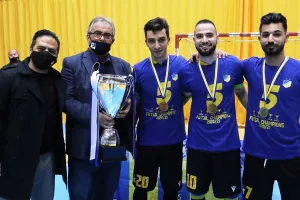 Αποχώρηση από το ΑΠΟΕΛ - Αναλαμβάνει ο Χριστοφόρου