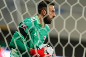 Η Ανόρθωση για τους διεθνείς της 