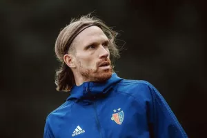 Με Michael Lang η Basel Fc 