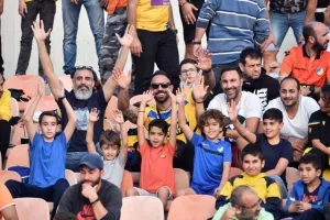 ΦΩΤΟΡΕΠΟΡΤΑΖ/Οι ΑΠΟΕΛίστες στο Μακάρειο