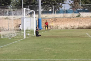 Ο γιος του "Μιχαλάκη" σκοράρει με την φανέλα του ΑΠΟΕΛ! (φώτος)