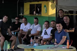 Μεγάλη παρέα