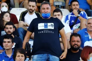 (ΦΩΤΟΣ) Οι Ανορθωσιάτες και οι ΑΠΟΕΛίστες στο "ΠΑΠ"
